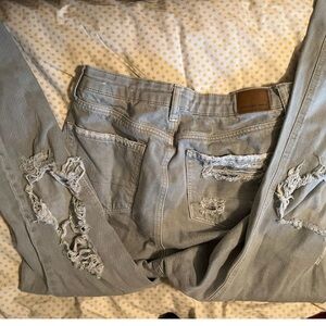 Distressed Gray Women Jeans